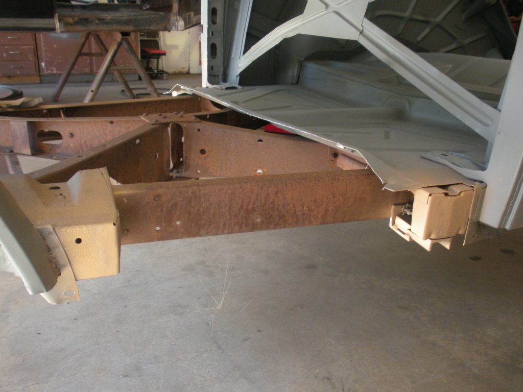 A view of the bottom part of an airplane.