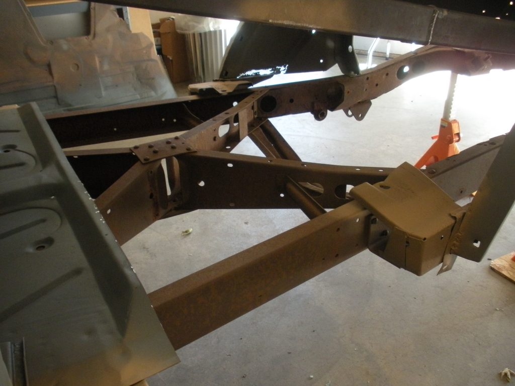 A close up of the bottom part of an airplane.