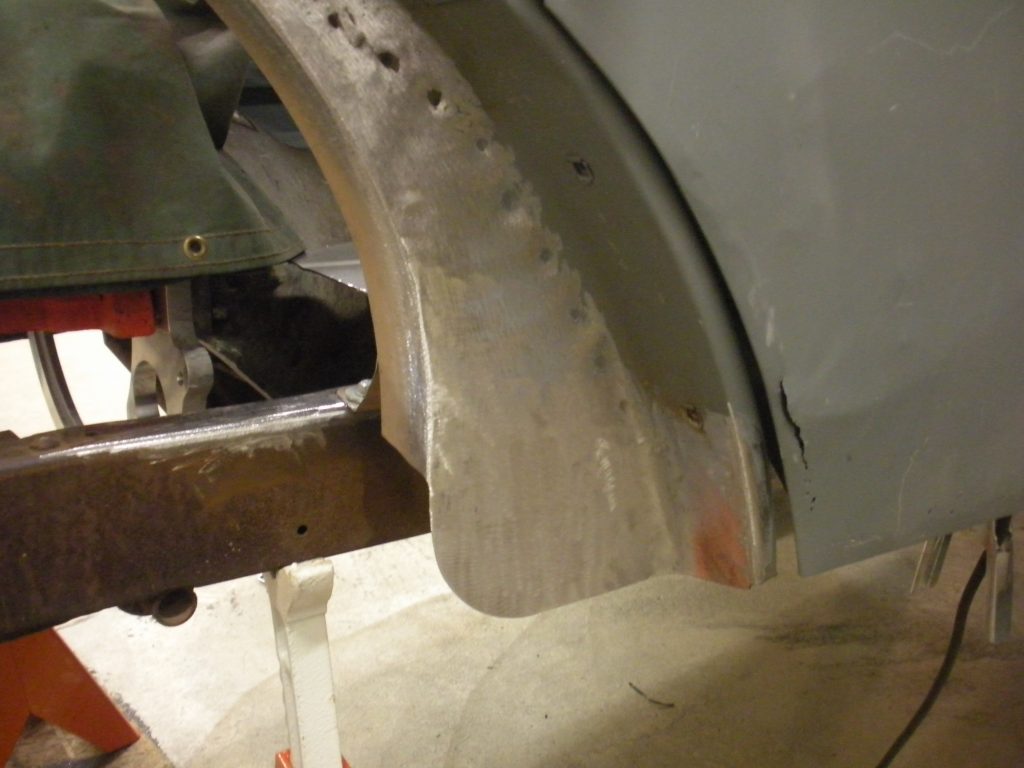 A close up of the blade on a circular saw.